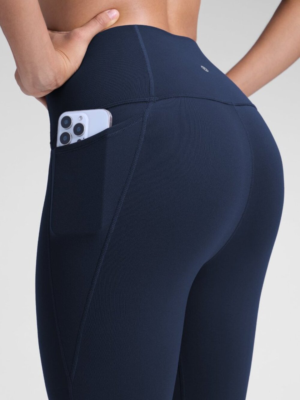 Butterluxe Pocket Legging 25'' - Picture 2 of 5